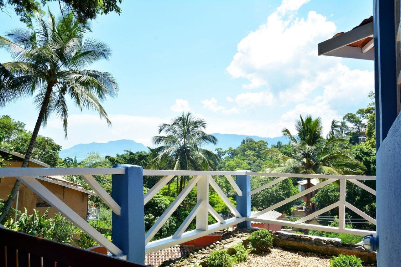 Casas Com Jacuzzi E Churrasqueira A 500 Metros Da Praia Do Pereque Na Ilhabela Exterior photo